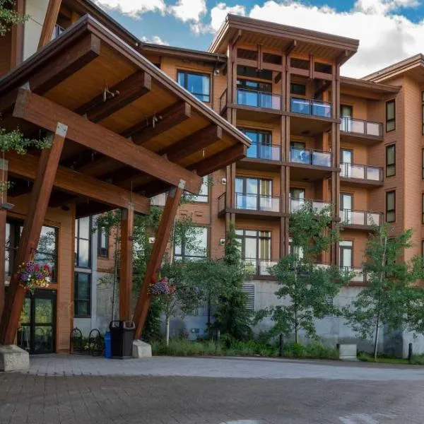 Sutton Place Hotel Revelstoke Mountain Resort, hotel en Revelstoke