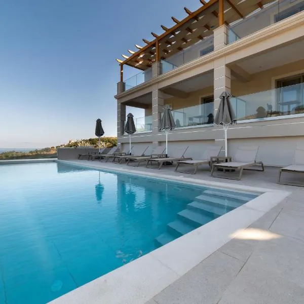 Sky View Suites Kefalonia, hotel a Vóvikes