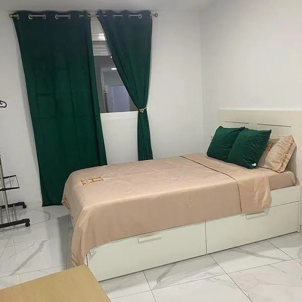 Your Perfectt place, hotel in Valencia
