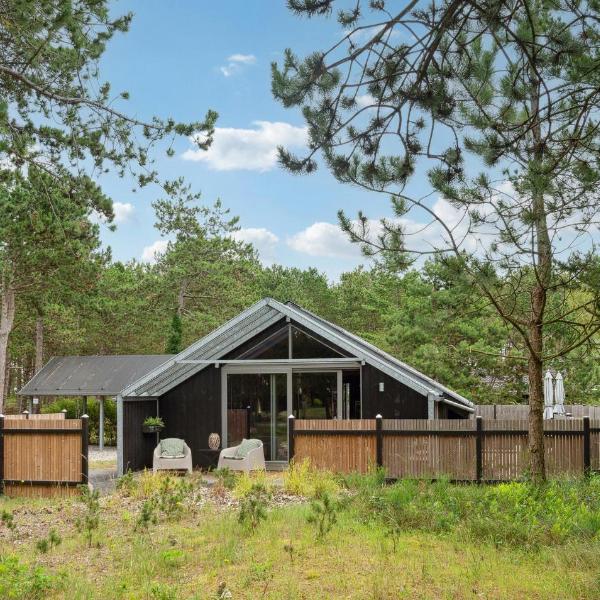 Stunning Home In Ebeltoft With Wifi