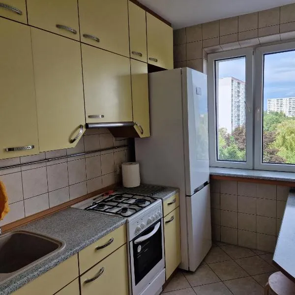 APARTAMENT zielona Retkinia - blisko ZOO, Atlas Arena, Mandoria, S14, Lotnisko, ξενοδοχείο στο Λοντζ