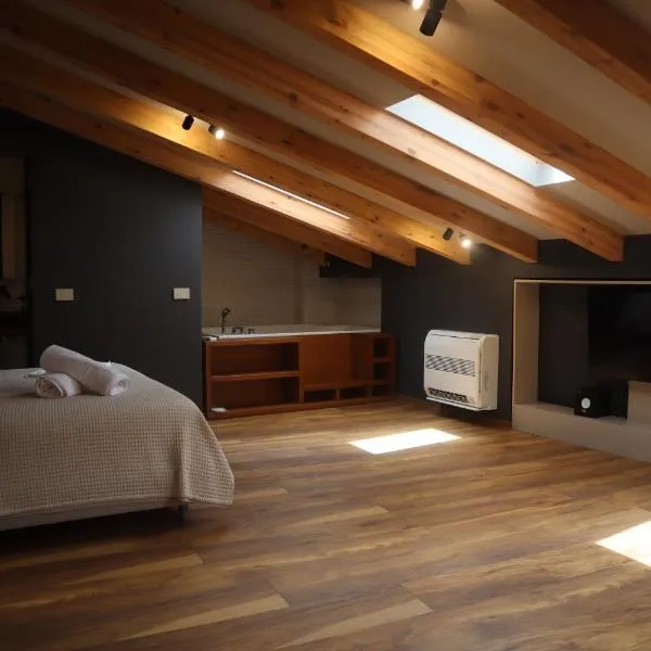 Hani i Gjelit Hotel, Korce, hôtel à Korçë