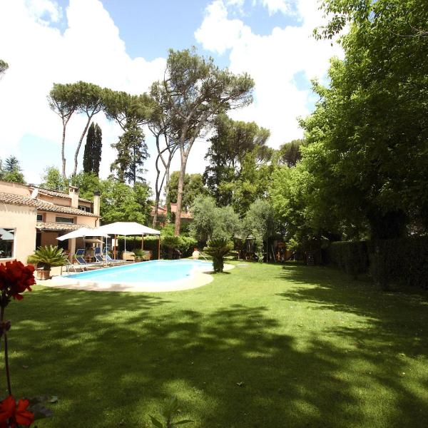 Appia Antica 2BR with swimming pool, Rome