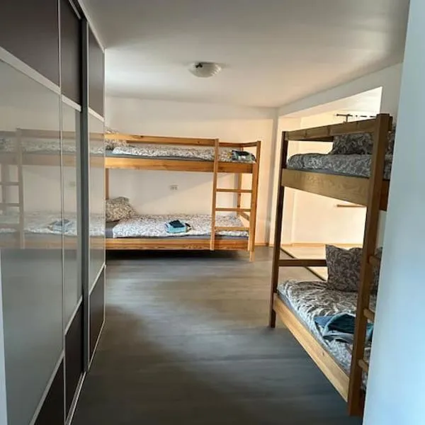 Engure apartment "Big one", hotel in Engure