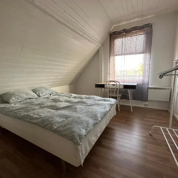 Oslo Guest House Twin & Family room, ξενοδοχείο σε Kjeller