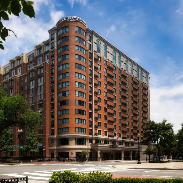 Courtyard by Marriott Washington Capitol Hill/Navy Yard, Hotel in Washington