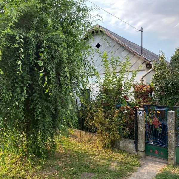 Emese Vendégház, hotel in Tiszafüred