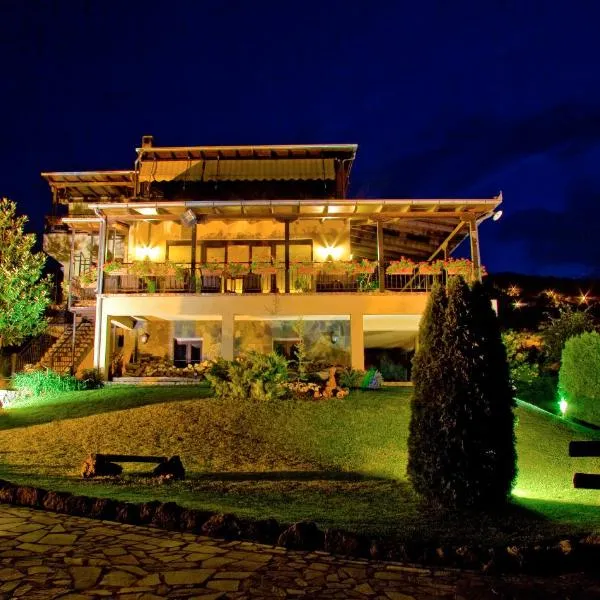 Εσπερίδες, hotel in Naousa Imathias