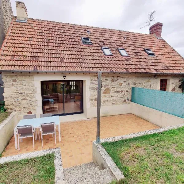 Maison 50m2 - 2 chambres - Jardin, מלון בFontaine-Étoupefour