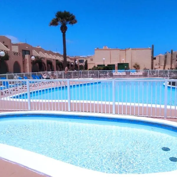 Castillo Mar 95, hotel in Caleta De Fuste