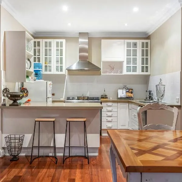 Fremantle Accommodation Villas Arundel St, hotel em Fremantle