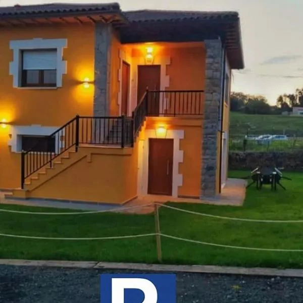 APARTAMENTOS EL ROJU, hotel en Santillana del Mar