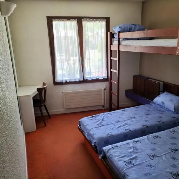 Chambre Triple avec Salle de Bains Privative 3, hotel v destinácii Vallouise