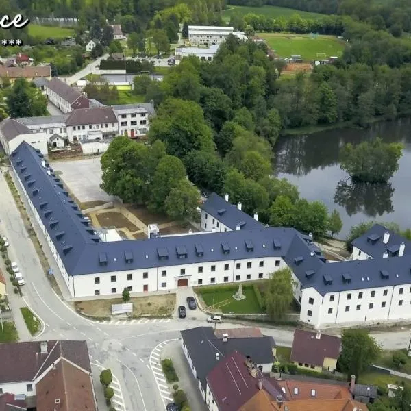 Resort Nová Včelnice, hotell i Nová Včelnice