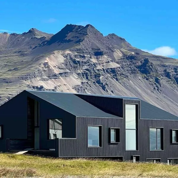 The Blackhouse, hotel a Höfn