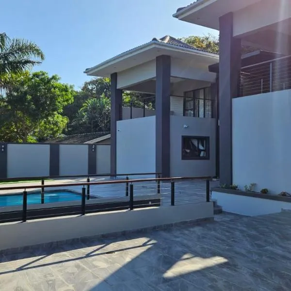 Casa De Luxe, hotel in Ballito