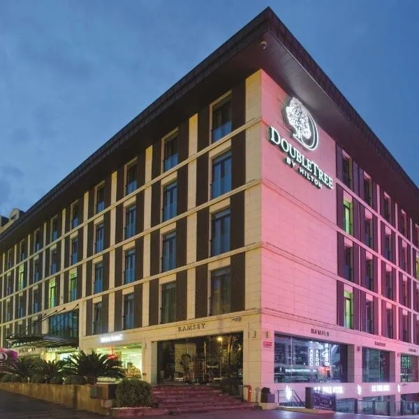 DoubleTree By Hilton Istanbul - Old Town, hôtel à Istanbul