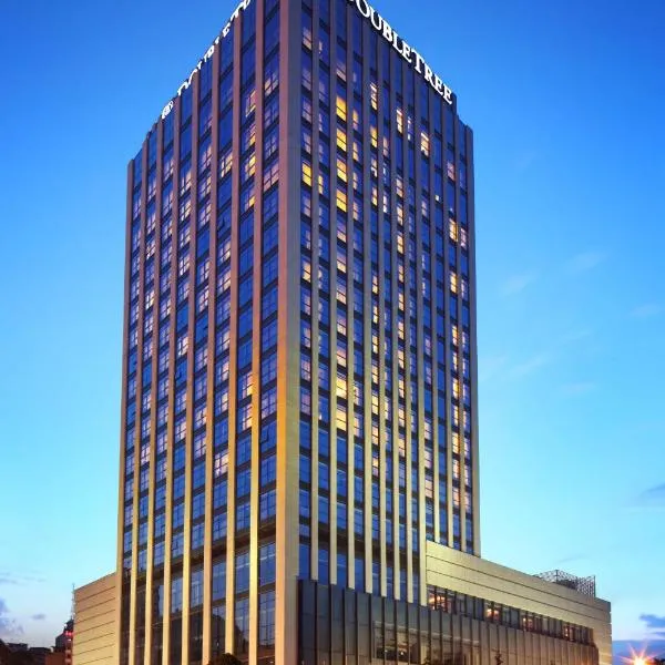 DoubleTree by Hilton Chongqing Wanzhou, hotel ve Wanzhou