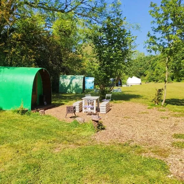 Battle Pods and Bells Glamping, hotel i Battle