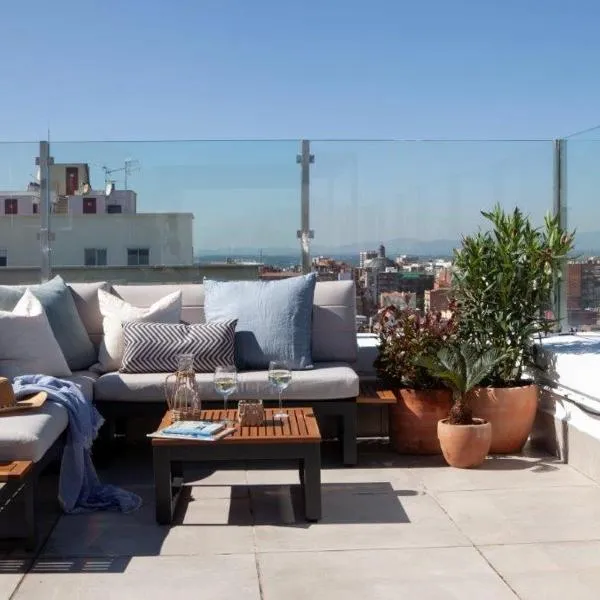Ático en Bernabéu con gran terraza, Paseo de la Castellana, hotel in Madrid