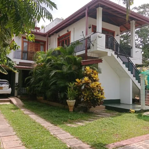 Home Stay Resort，位于尼拉瓦利的酒店