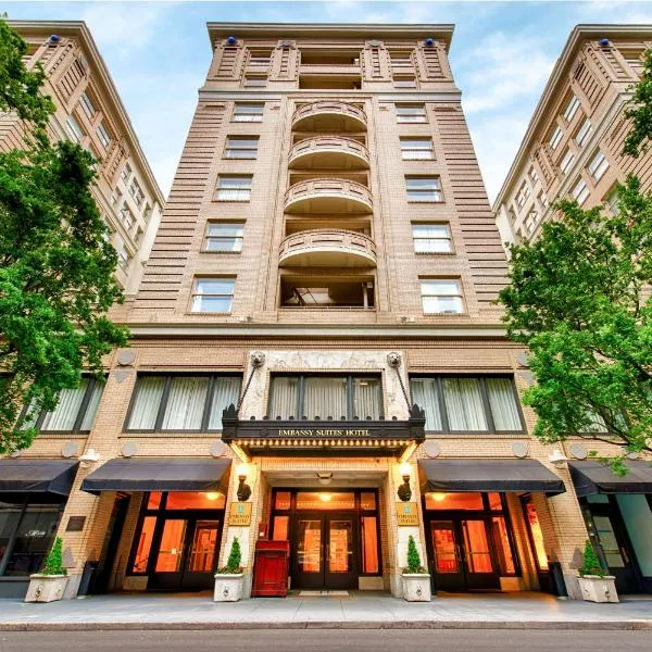 Embassy Suites by Hilton Portland Downtown, hotel in Portland