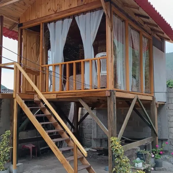 La Estancia de Intag, CABAÑAS INTAG, hotel in Vacas Galindo