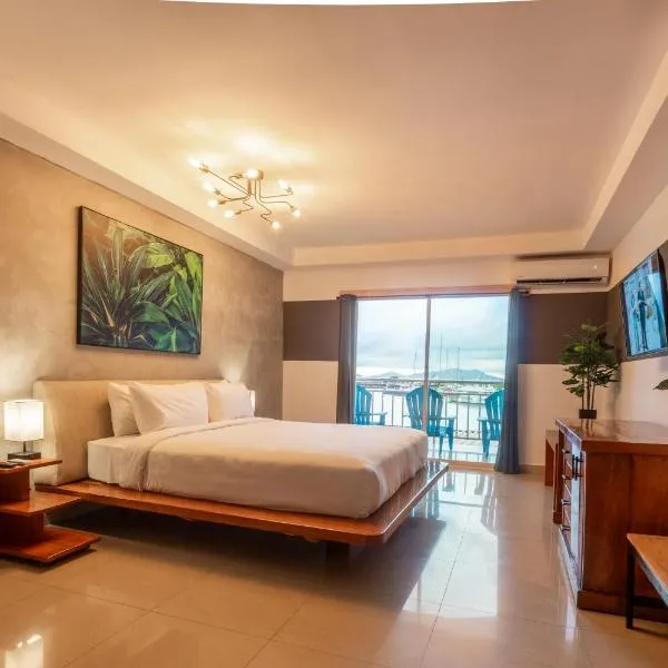 MARINN Tropical Vibes Hotel, hotel in Panama City