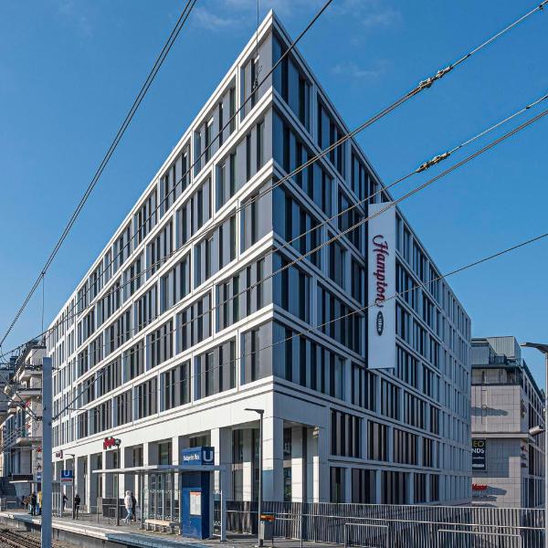 Hampton by Hilton Stuttgart City Centre, Stuttgart