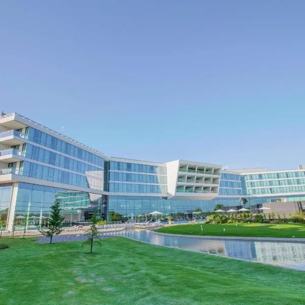 Hilton Pilar, Hotel in Pilar