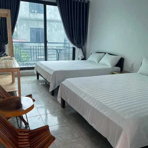 Phước Hưng Tam Cốc Homestay、ニンビンのホテル