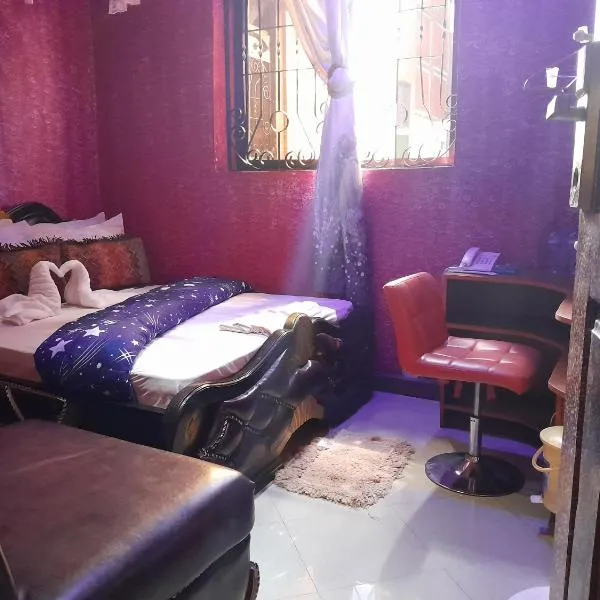 FANCY HILL HOTEL, hotel v Songee