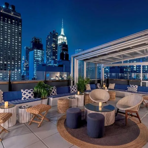 هيلتون نيويورك فاشن ديستريكت، فندق في نيويورك