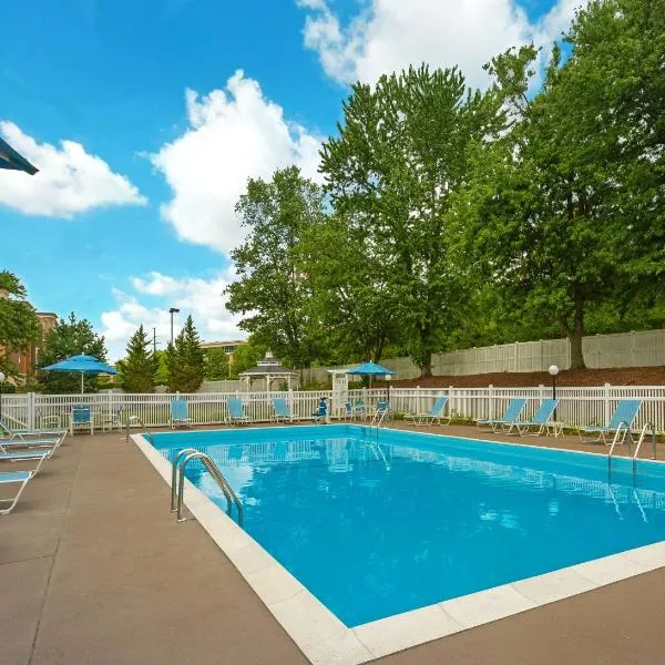 DoubleTree by Hilton Washington Meadow Lands Casino Area, hotel in Washington