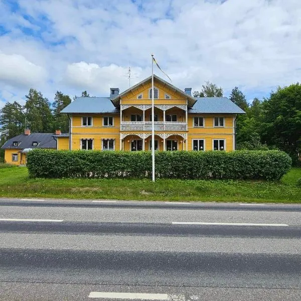 Lokatten Wärdshus, hotel di Los