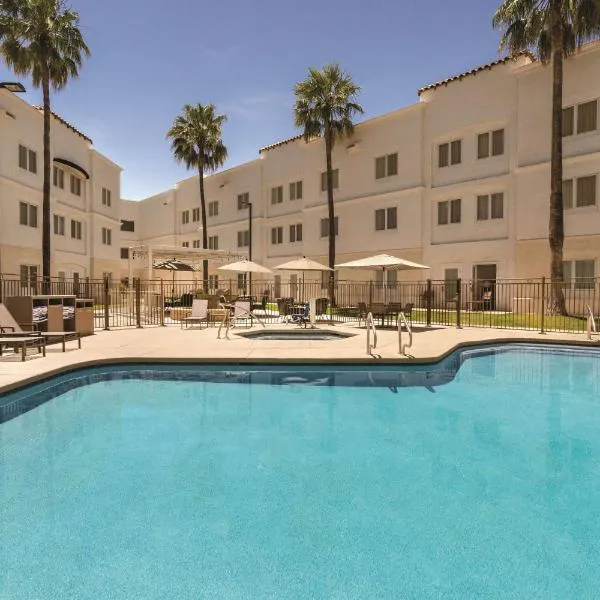 Homewood Suites Tucson St. Philip's Plaza University, khách sạn ở Tucson