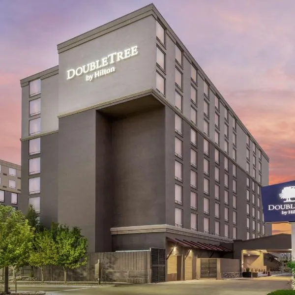 DoubleTree by Hilton Denver Cherry Creek, CO、デンバーのホテル