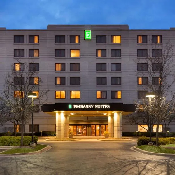 Embassy Suites by Hilton Chicago North Shore Deerfield, hotel in Deerfield