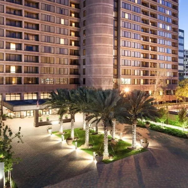 DoubleTree by Hilton Hotel & Suites Houston by the Galleria, hotel in Houston