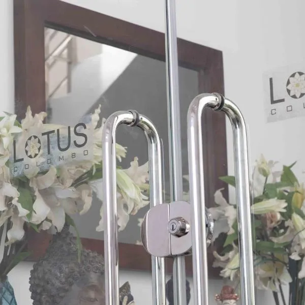 Lotus Colombo Guesthouse, hotel in Colombo