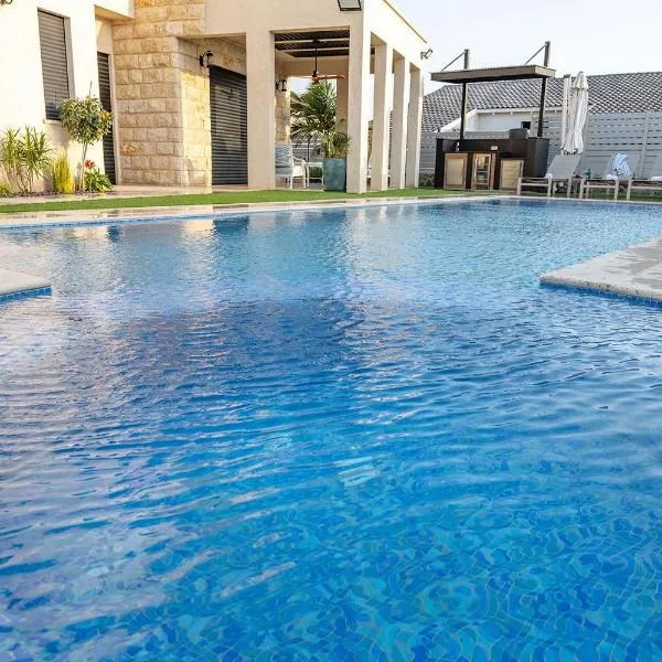 סוויטות נוף לתבור, hotel v destinaci Giv'at Avni