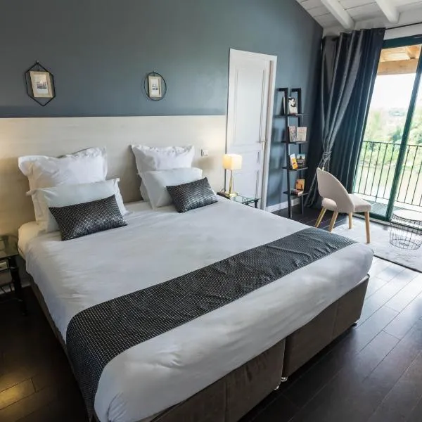 CÔTE GARONNE le BALCON DES DAMES -hôtel et restaurant- Tonneins Fauillet Marmande - panorama sur Garonne-climatisé- accueil vélo- soirée étape- chambre famille- étape et séjour touristique-, hôtel à Tonneins