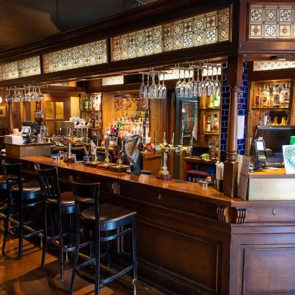 Edinburgh Whisky House Hotel、エディンバラのホテル