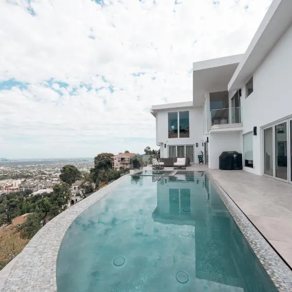 Exclusive Hillside Hideaway-Private Room, hôtel à Los Angeles
