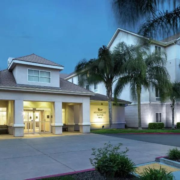 Homewood Suites by Hilton Fresno Airport/Clovis, hotel en Clovis