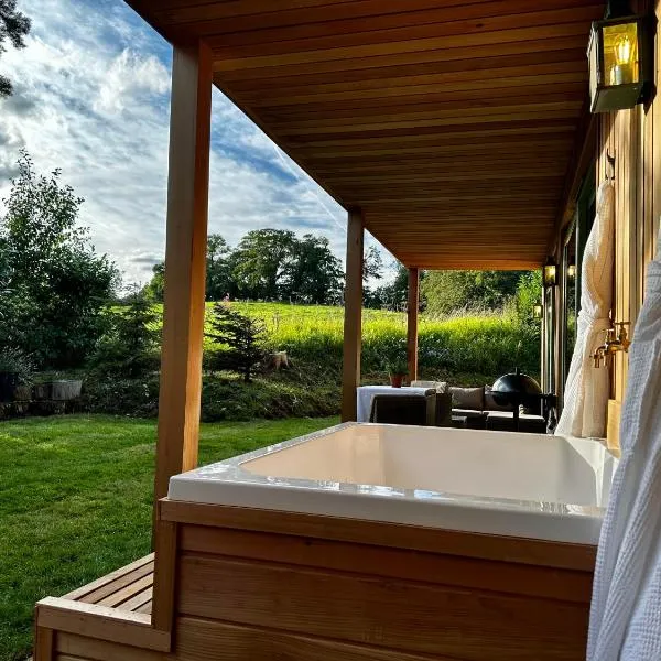 Peak District Romantic Retreat Outdoor Japanese Whirlpool bath, hotell sihtkohas Stanton in Peak