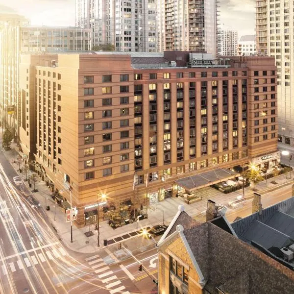 Embassy Suites Chicago - Downtown River North, hotel v destinaci Chicago