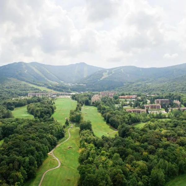 Killington Mountain Lodge, Tapestry Collection by Hilton, hotel in Killington