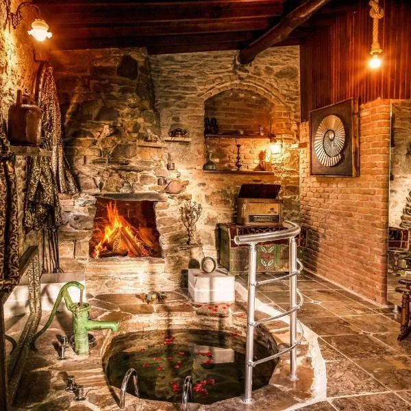 Stonehouse, готель у місті Сельчук