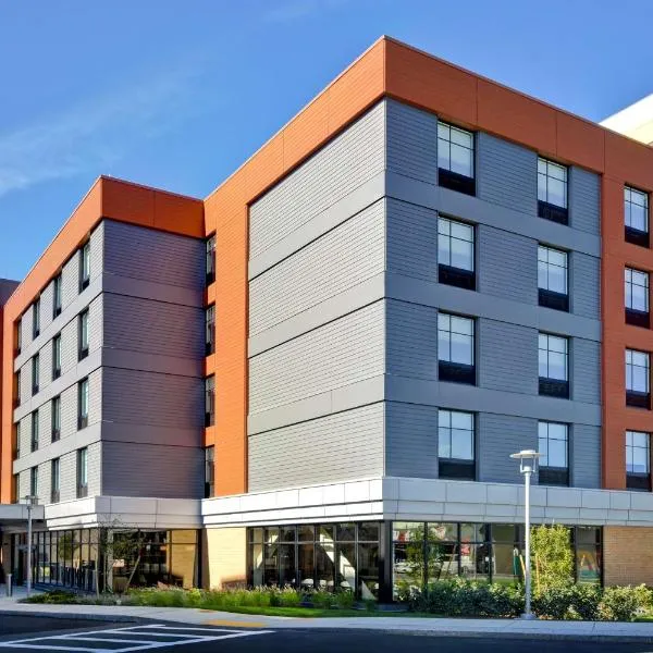 Home2 Suites By Hilton Boston South Bay, hotel in Boston